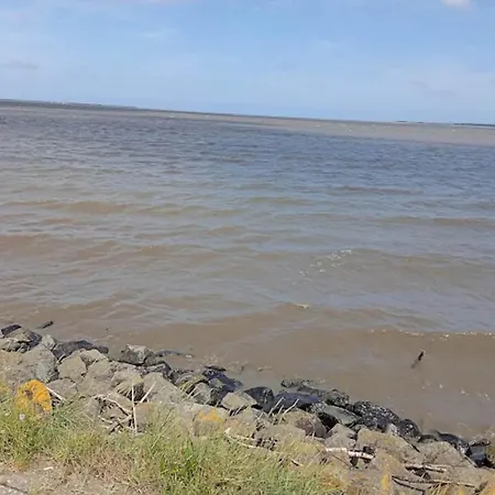 Kapitanskajute In * Dornumersiel